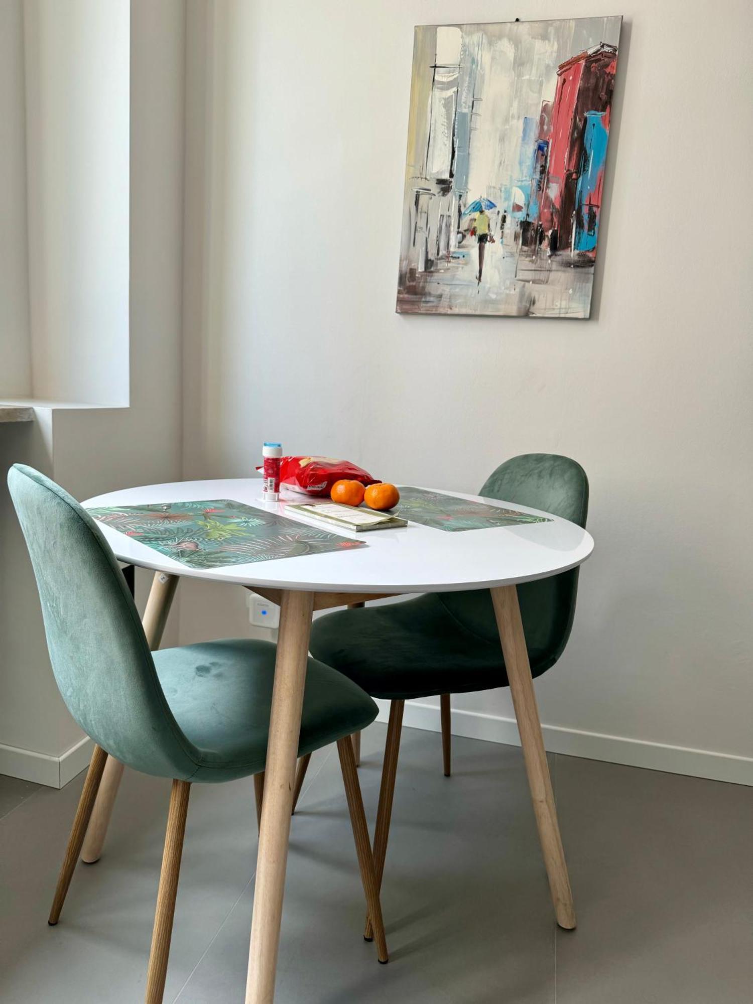 Rainbow Studio Flat- Monolocale Luminoso Milan Bagian luar foto