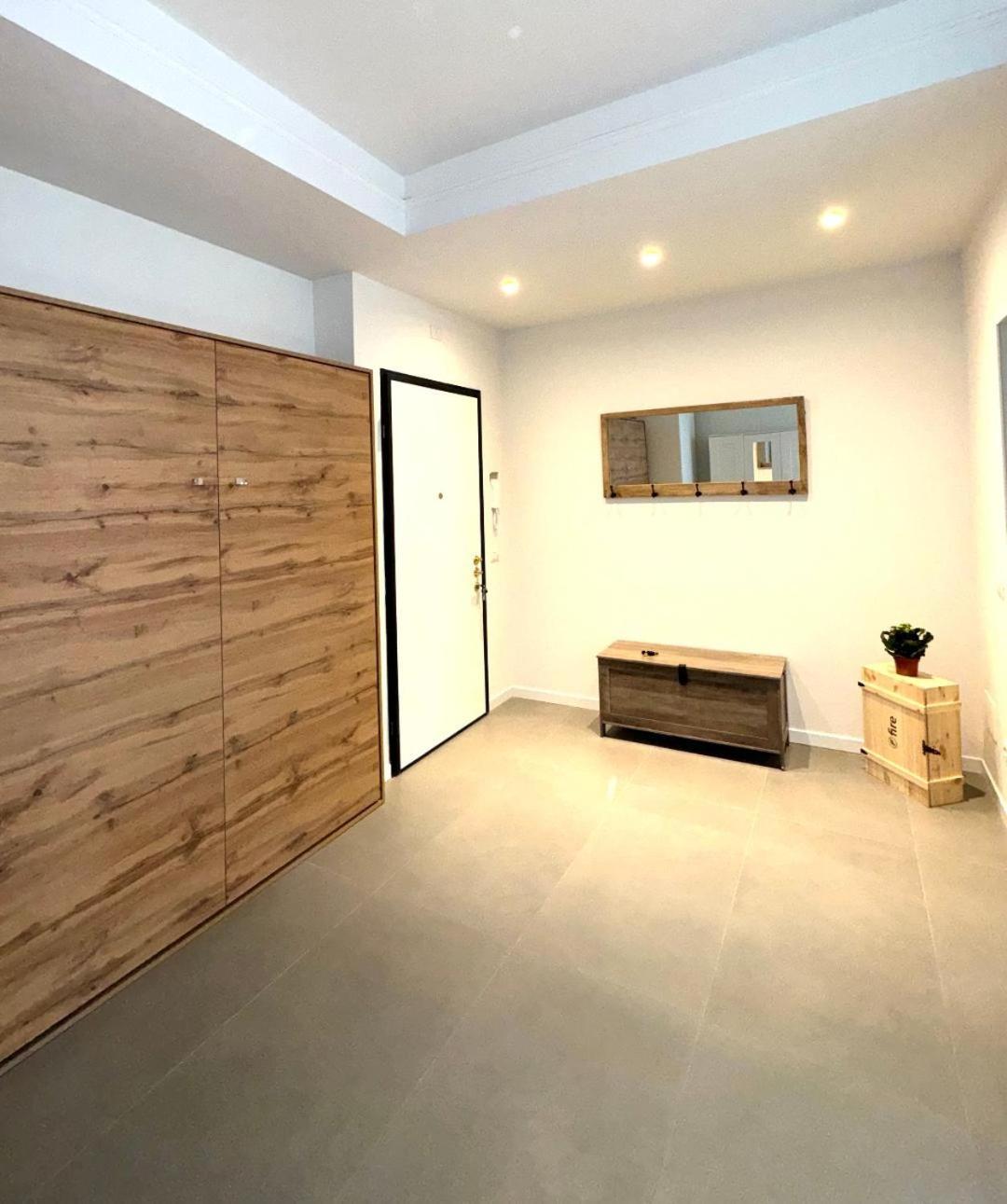 Rainbow Studio Flat- Monolocale Luminoso Milan Bagian luar foto