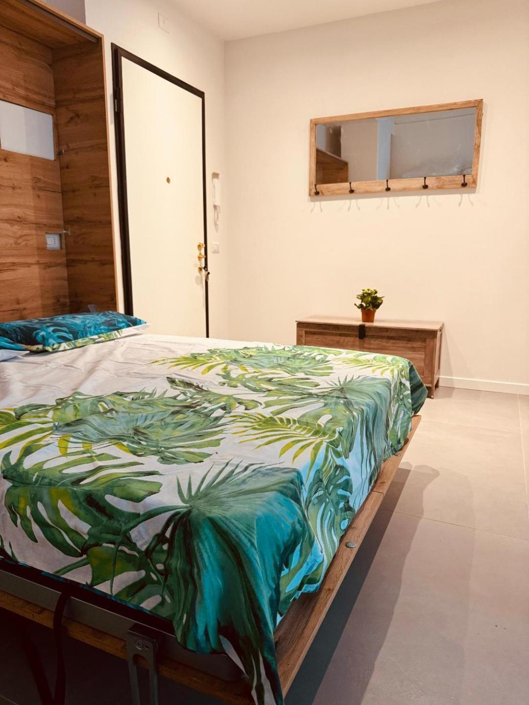 Rainbow Studio Flat- Monolocale Luminoso Milan Bagian luar foto