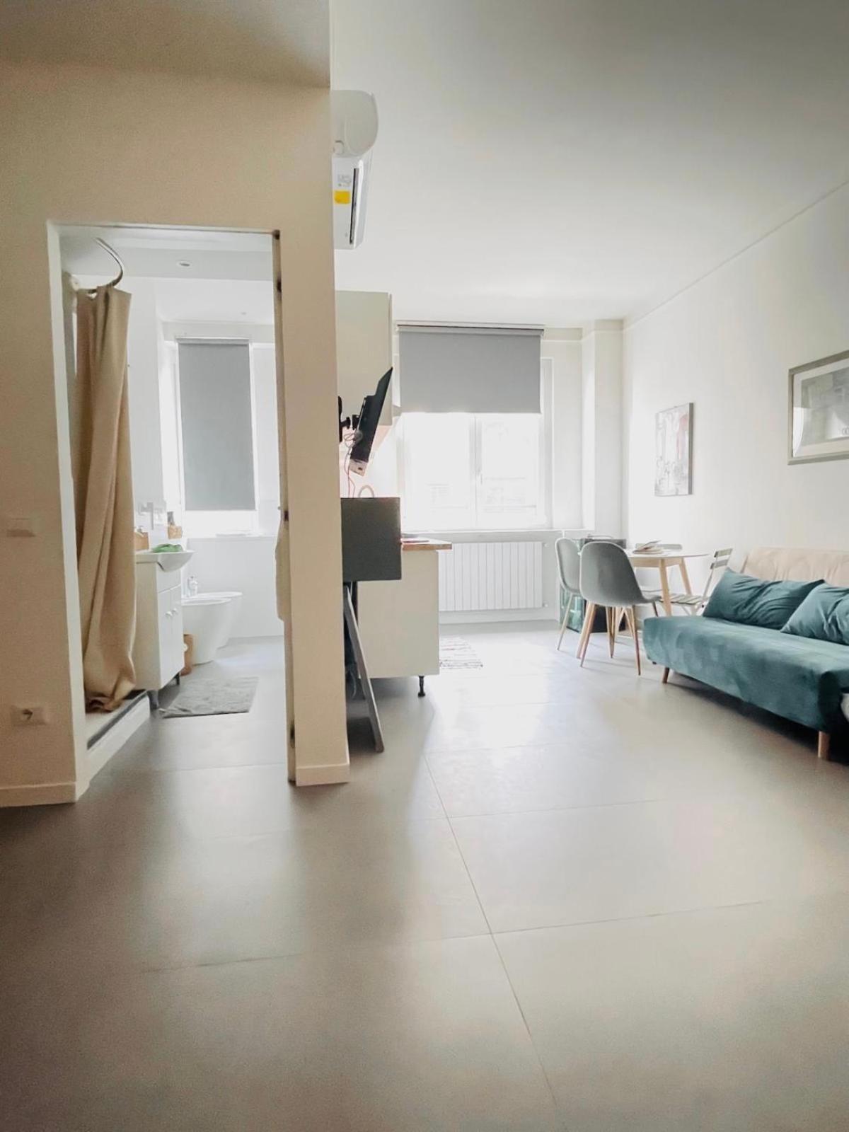 Rainbow Studio Flat- Monolocale Luminoso Milan Bagian luar foto